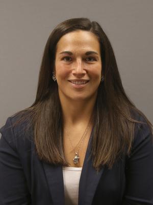 Head Women's Basketball Coach Kira Carter